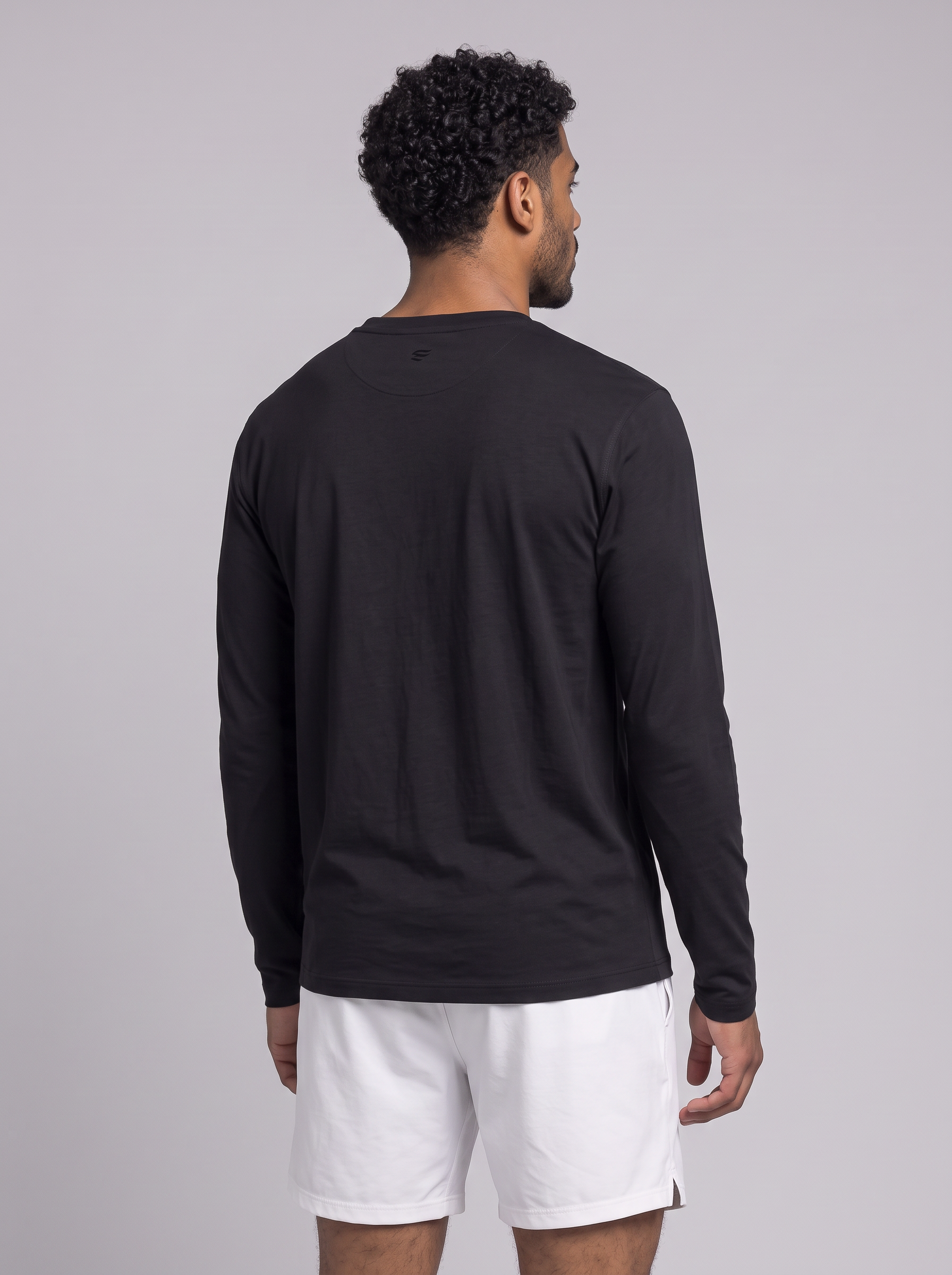 Athletic Fit Longsleeve aus Lyocell – Schwarz