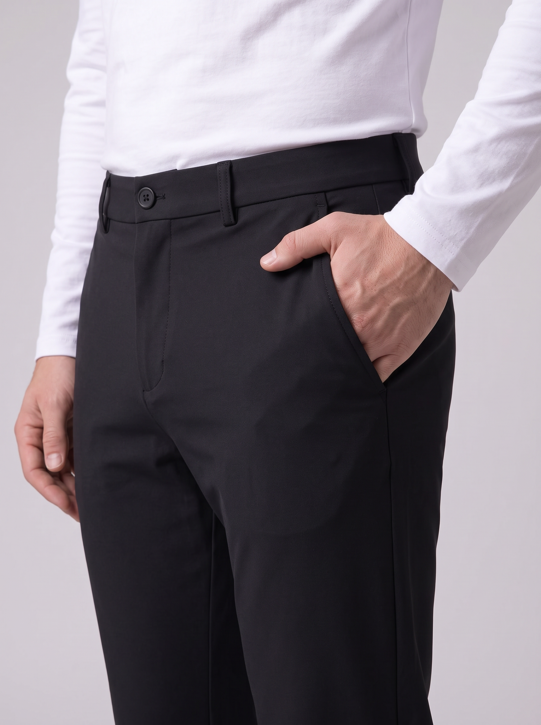 Regular Fit Hose mit 4-Way-Stretch – Schwarz