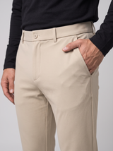 Regular Fit Hose mit 4-Way-Stretch – Sand